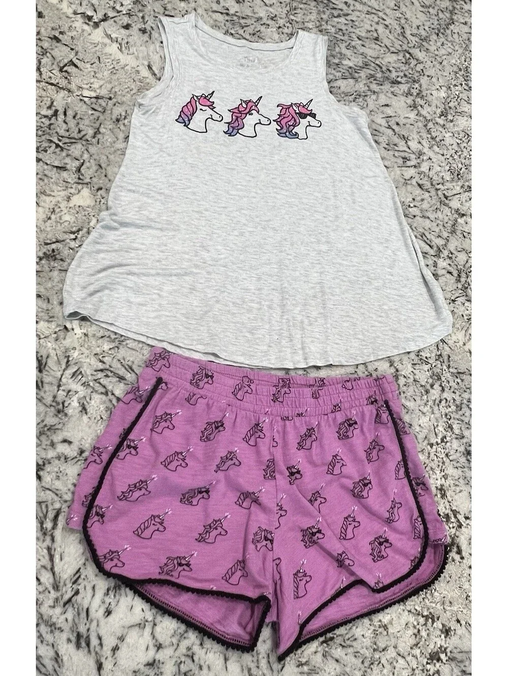 JUSTICE GIRLS OUTFIT SIZE 14/16 UNICORNS